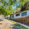 Beautiful & Warm Cabin with Lakeview 3BR 2 5BA