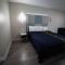 Mid City Inn & Suites Pico Rivera - Pico Rivera