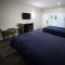 Mid City Inn & Suites Pico Rivera - 皮科里韦拉