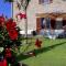 Agriturismo near Cortona with swimming pool