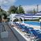 Rose Apartments Mesonghi