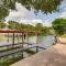 Spacious Lake Granbury Vacation Rental with Dock! - 格兰伯里