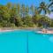Oasis on Grey Fox Run - Neapol