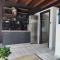 mosquito Luxury Studio