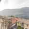 Pozzo Vertical Apartment with garden and parking by Rent All Como