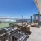 Awesome Views & Beach Proximity