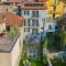 Pozzo Vertical Apartment with garden and parking by Rent All Como