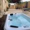 Gite troglodyte de charme & SPA privatif 4* - Cravant-les-Coteaux