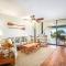 Beautiful 2/2 condo in Kailua Kona. Ocean View!