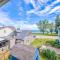 Lake view cottage with three ensuites and elevator - Fort Erie