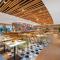 Crowne Plaza Zhuhai City Center by IHG - offers free one-way shuttle to Chimelong Ocean Kingdom - Zhuhai