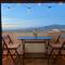 Charming apartment with parking, mountain view, close to the beach