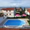 Apartments Mihovilovic - 50 m from beach - Slatine