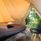Glamour Tent in Frisian Woods near Cycling Route