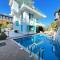 Villa with swiming pool 360 see view - Geyikbayırı