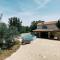 Family-sized renovated Istrian house w/lavand field - 20min from Rovinj.