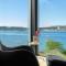 Oceanfront penthouse duplex wamazing view!