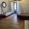 HOSTEL LOVELY ROOMS, city center, shared Bathroom, windows to corridor - 菲拉赫
