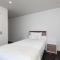 Oakura Beach Front Apartments - Oakura