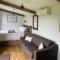 Impeccable shepherds hut sleeping up to 4 guests - Minehead