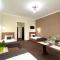 Caravan Hotel