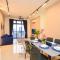 Twin Tower Residence by Nest Home【5 mins walk to CIQ】