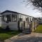 2 Bedroom Lodge, Milford on Sea - Milford on Sea