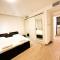 central apartment for rent 26