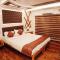 Venice Premium Houseboats Alleppey