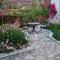 Flora’s place