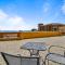 Updated Sundial unit in Canyons Village, balcony, outdoor pool & hot tubs, walk to hiking B214