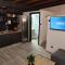 mosquito Luxury Studio