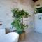 Golden Pineapple Villas-Adults Only
