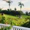 Apaula Heights Lounge
