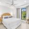 Belle Escapes Havenly Luxury Villa Palm Cove