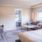 Kirkland Luxury Tranquil Retreat 7BR w Office