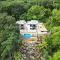RIVERSIDE RETREAT (SEYCHELLES)
