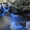 Big Yard Escapes - Two Off-Grid Tiny Houses on the Mowamba River