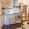 Costa Corallina Handsome Flat W/Terrace near Beach