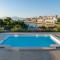 Ammoudi Suites