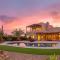 Spectacular Views, Heated Pool, and Outdoor BBQ - توسان