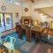 Spectacular Views, Heated Pool, and Outdoor BBQ - توسان