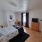 Mayfield , 2 bed slp 6 Roomy dog friendly Gosport town house Mayfield , 2 bed slp 6 Roomy dog friendly Gosport town house