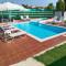 Maria Lemoni swimming pool apartment
