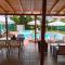Maria Lemoni swimming pool apartment - 尼尔斯吉尼