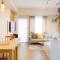 Hotel Vibe in Manhattan Plaza, Araneta City, Cubao