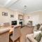 Finest Retreats - Kilburn Hall Apt