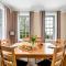 Finest Retreats - York Hall Apt