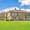 Finest Retreats - Sutton Hall Apt