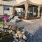 Arte Golf Apartment